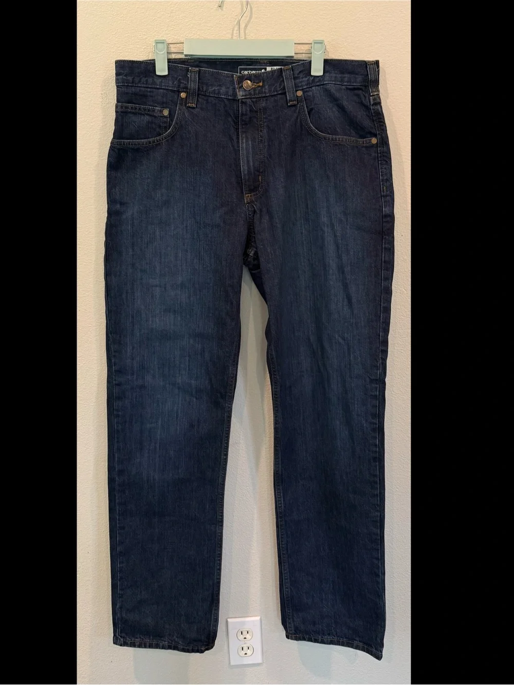 Carhartt BD5119-M Relaxed Fit 5 Pocket Men’s Jeans Dark Wash Size 34 x 32